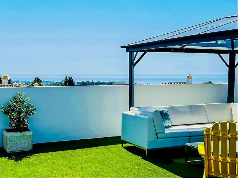 Oceanview Luxury Penthouse Appartement Estepona Buitenkant foto